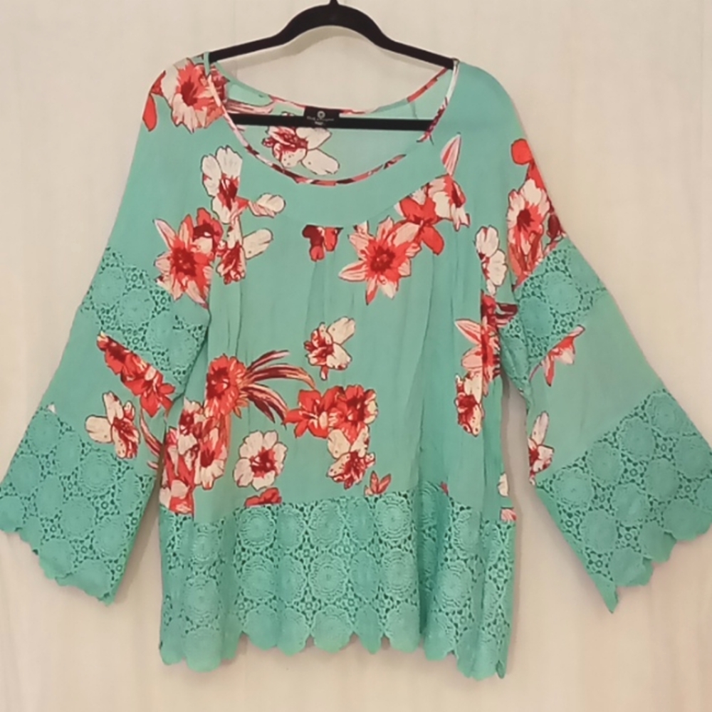 Curations Floral Blouse with lace trim